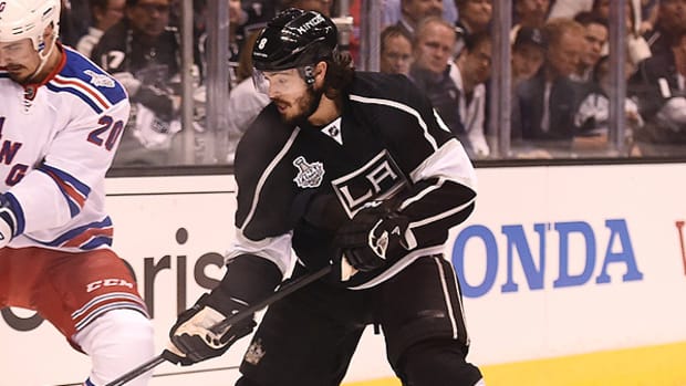 doughty-lak-nhl-600.jpg